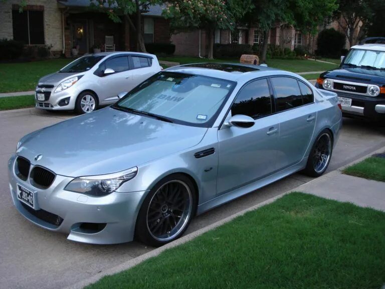 BMW m5 e60 Silverstone Metallic. BMW e60 m5 Silver Metallic. M5 e60 Silverstone Metallic. BMW m5 e60 Silver.