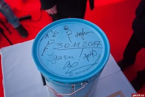1 миллион литров