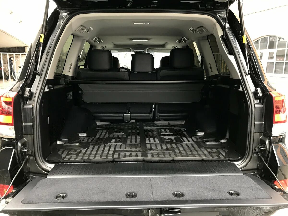 не открывается багажник ленд крузер 200