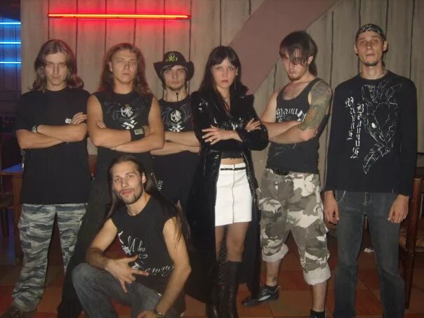 группа величие. группа величие. группа величие. ленинградская группа мания. многоточие band состав.