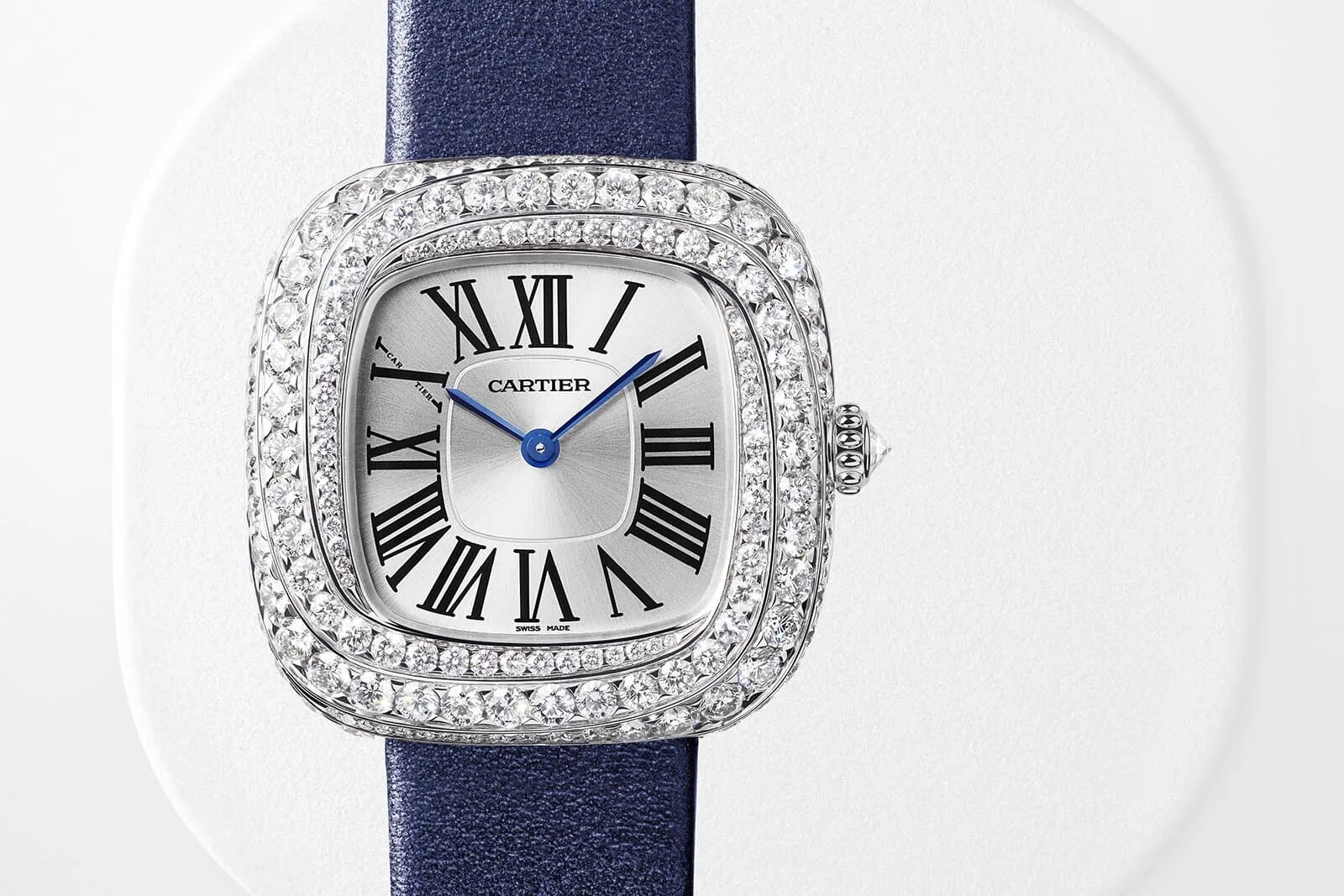 Часы картье танк. Cartier очки ct0023s солнцезащитные. Cartier s. Часы cartier w7100045. Santos de cartier часы женские.