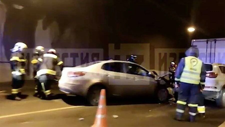 авария кутузовский проспект 5 декабря 2020. 11. 2019. кутузовский проспект авария 02. дорожные знаки на кутузовском проспекте.