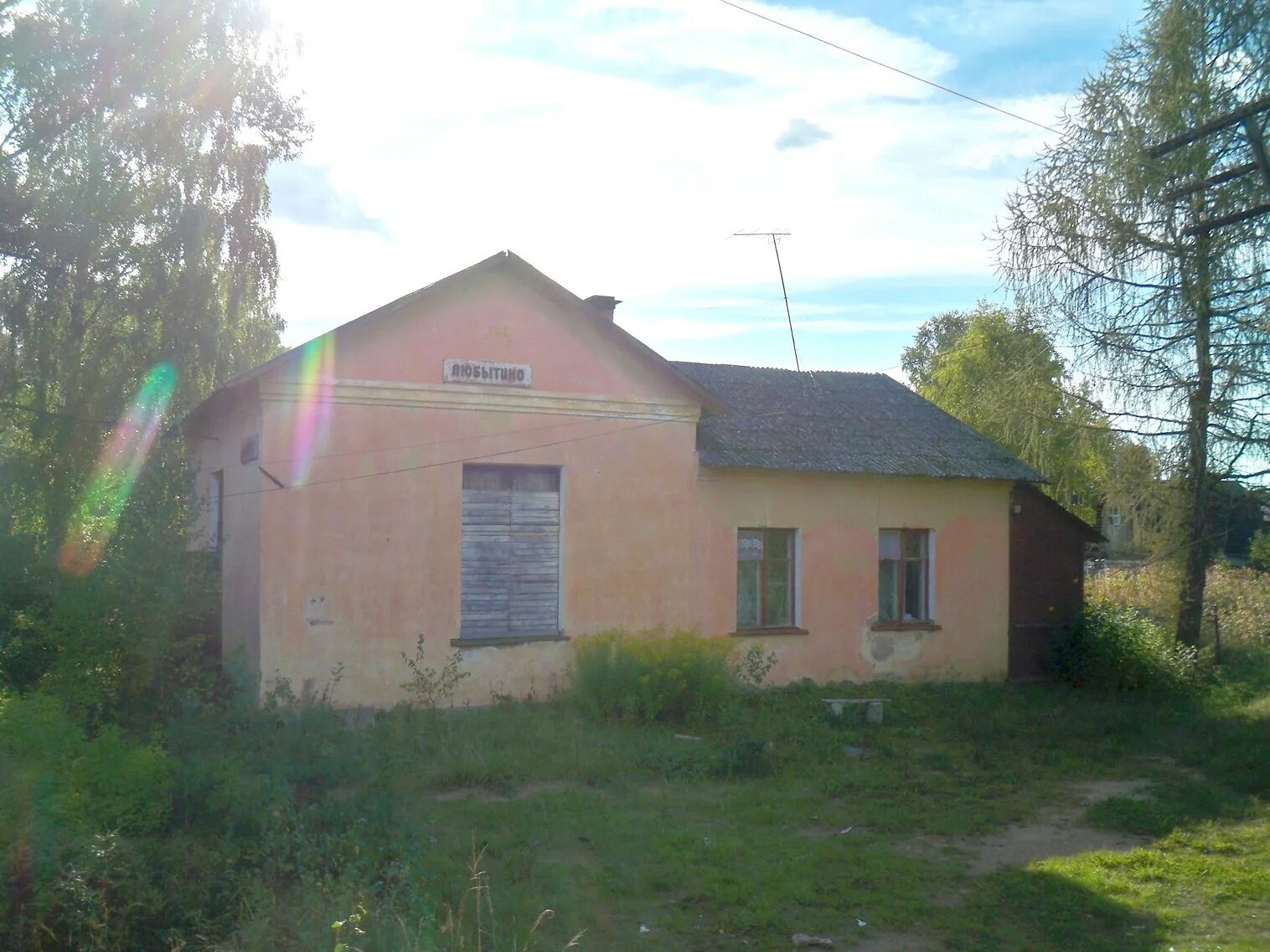 Железная дорога Окуловка Неболчи. Неболчи Новгородская область. Неболчи школа 2016. Неболчи Любытинский район Новгородская область.