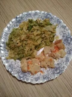 Минтай с капустой
