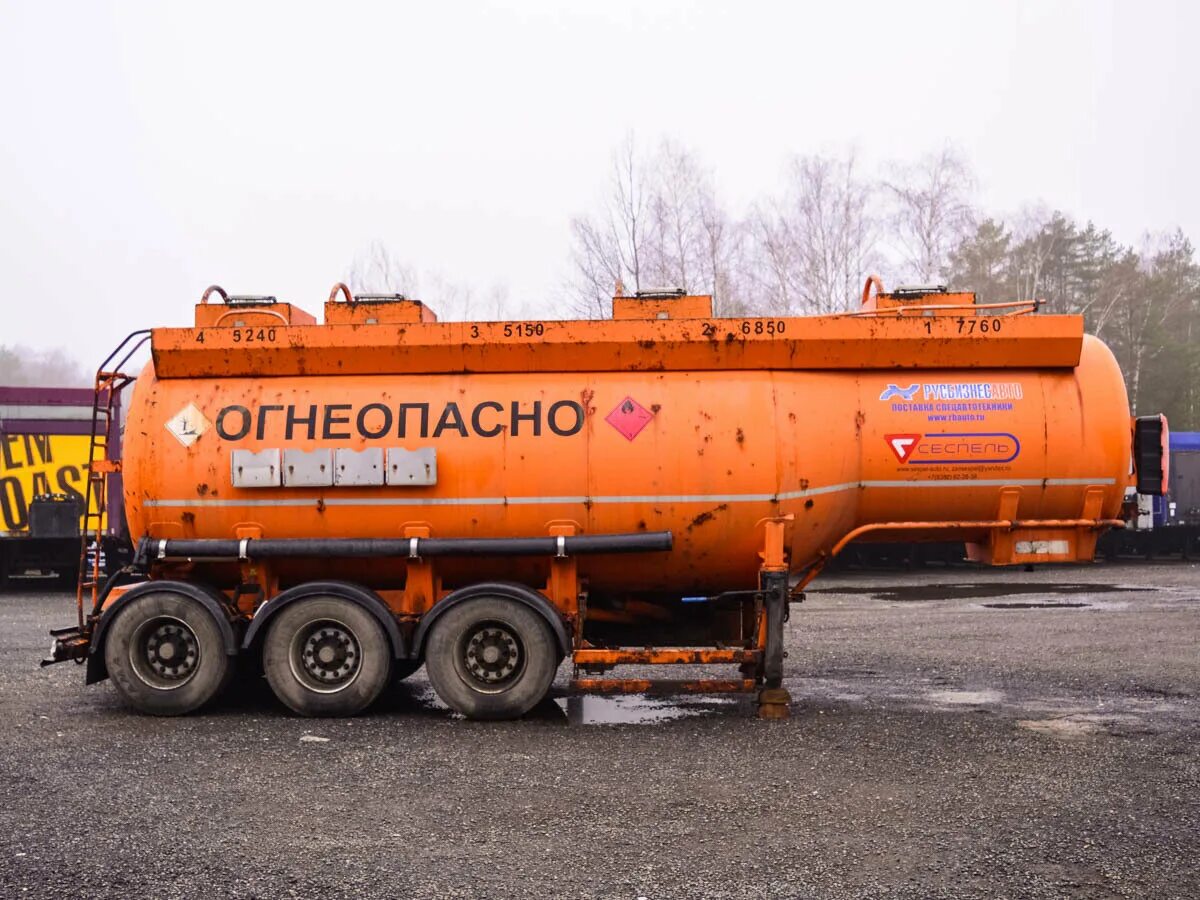 Цистерна сеспель. Полуприцеп цистерна сеспель. Нефаз сеспель 964846. Цистерна 964846. Оранжевая цистерна.