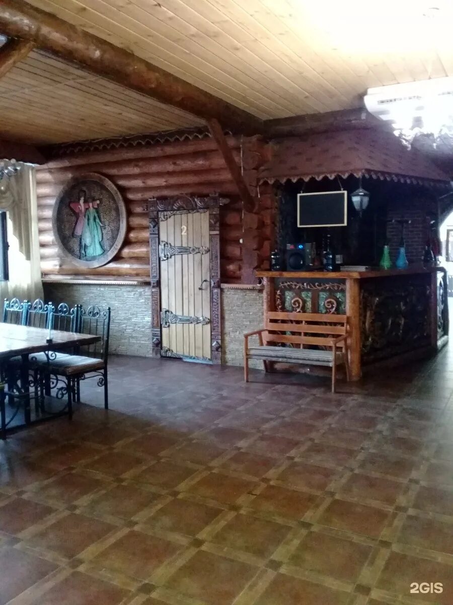 Родник ул качинцев 79 фото. Ресторан родник волгоград. родник на качинцев. родник кафе волгоград ул качинцев. волгоград качинцев 79б.