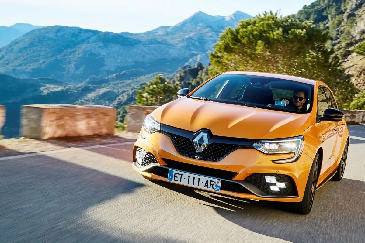 Www renault. Renault Megane RS 2018. Renault Megane 4. Рено Меган 2018г. Renault Megane 5 RS.