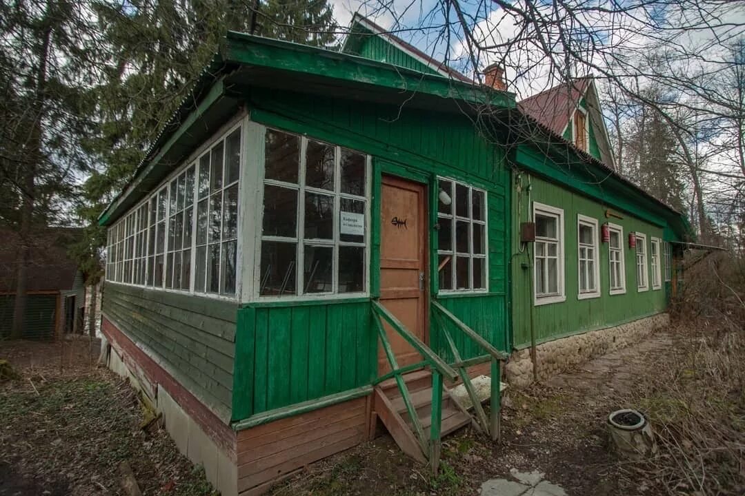 Биостанция мгу. Биологическая станция мгу звенигород. биостанция звенигород. звенигородская биостанция мгу. збс звенигородская биостанция.