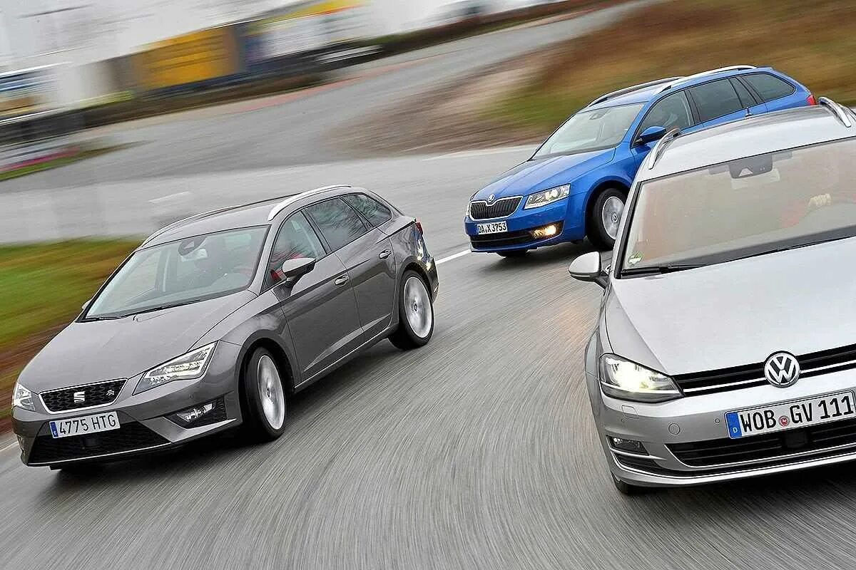 Volkswagen octavia. VW Golf Seat Leon Skoda Octavia. VW Golf vs VW Polo. Volkswagen Golf vs Skoda Octavia.