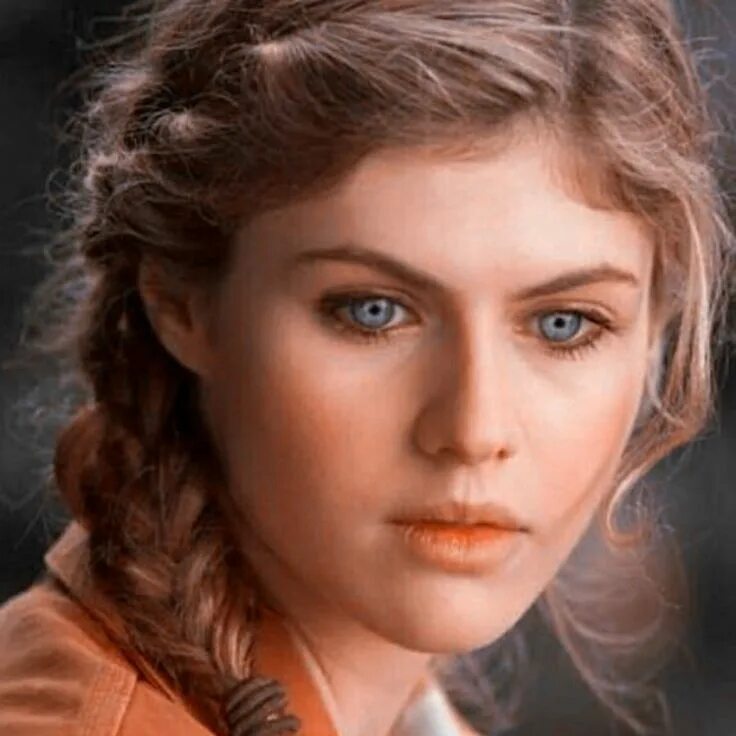 Александра даддарио персилжесое. Актриса александра даддарио. Александра даддарио. Александра даддарио перси джексон. Александра даддарио аннабет чейз.