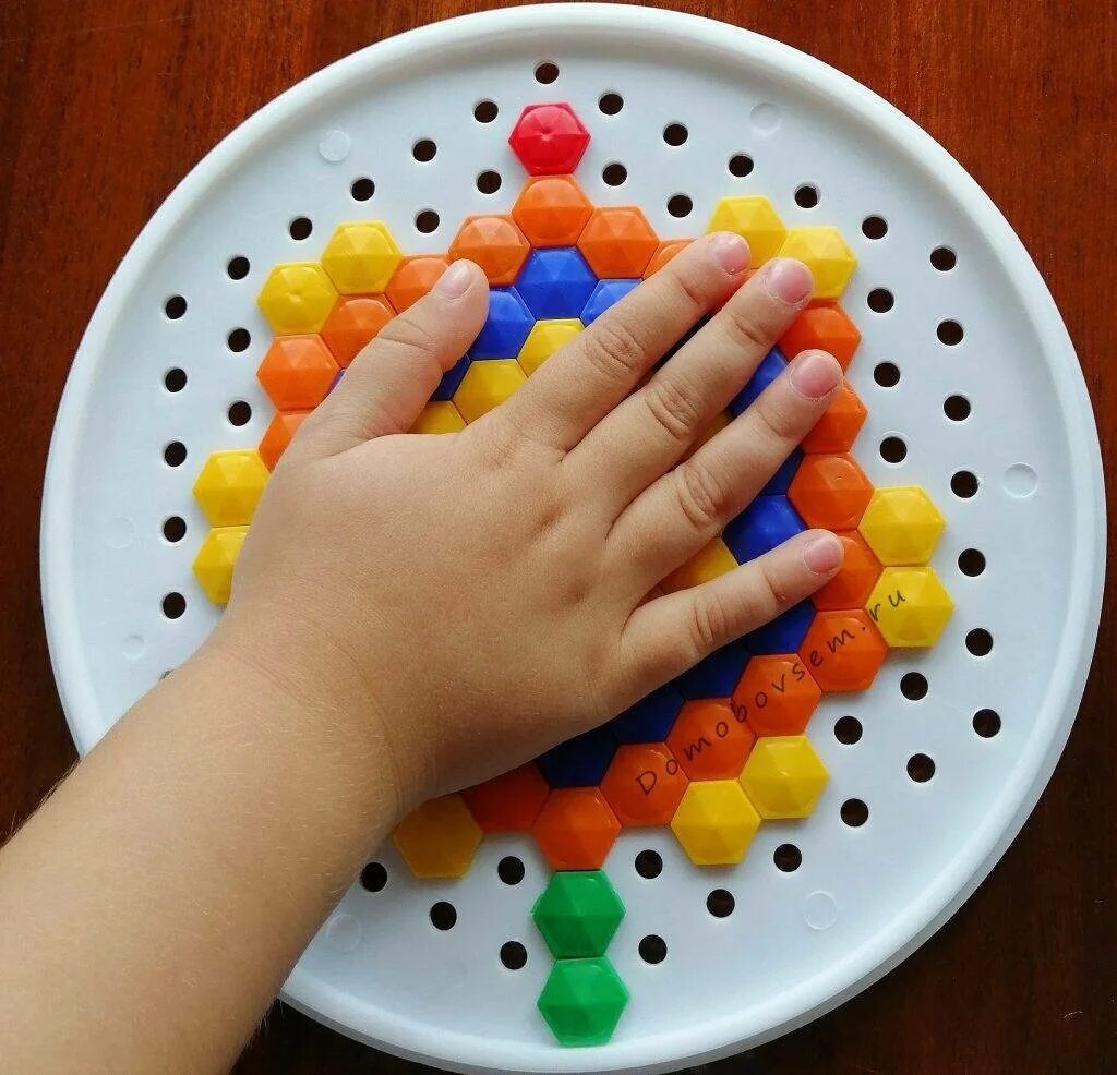 пособия по развитию мелкой моторики. пособия для детского сада. игры на развитие мелкой моторики старшая. игры на развитие мелкой моторики старшая. мелкая моторика в средней группе.