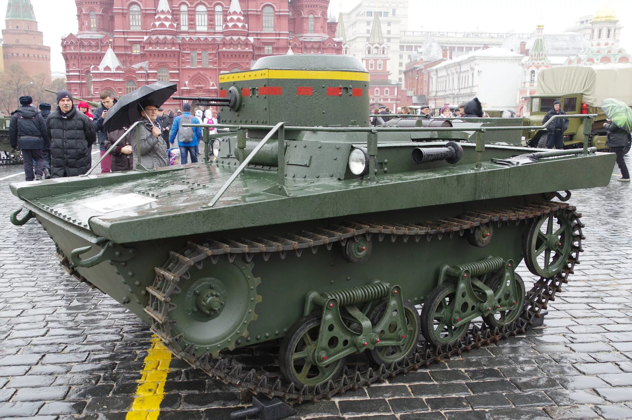 Танк 400 москва. Танк т-37а. Т-37а плавающий танк. Т-37 танк СССР. Малый плавающий танк т-37а.