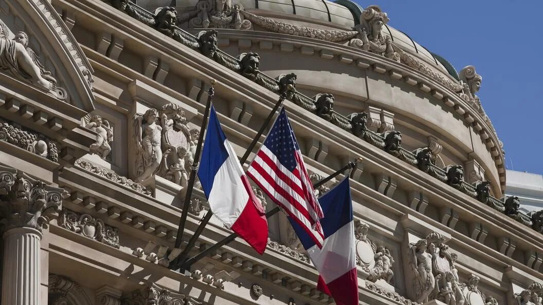 Гюстав эйфель статуя свободы. Вашингтон статуя свободы. Франция и сша. Россия америка франция. Сша люди.