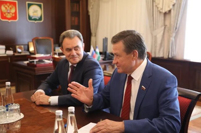 айрат гибатдинов. ульяновский сенатор. ульяновский сенатор. рябухин сергей николаевич сенатор. харлов ульяновск.