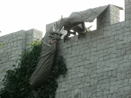 Львиная голова в сукко