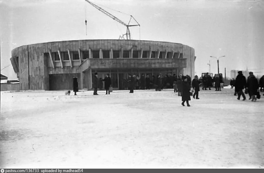 Метро проспект Большевиков 1986. Проспект Большевиков Ленинград. Проспект Большевиков 1990.