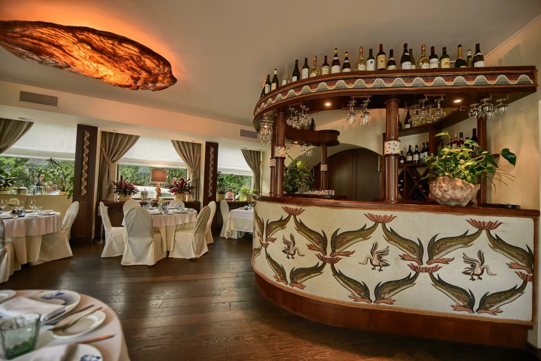 La maree ресторан москва петровка. Ресторан ле маре в москве. Ресторан ля маре на малой грузинской. La maree ресторан москва. Ла маре петровка 28.