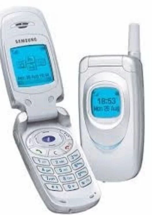 Самсунг 2000 годов. Samsung SGH a800. Самсунг а 800. Samsung SGH 0800. Samsung a800 раскладушка.