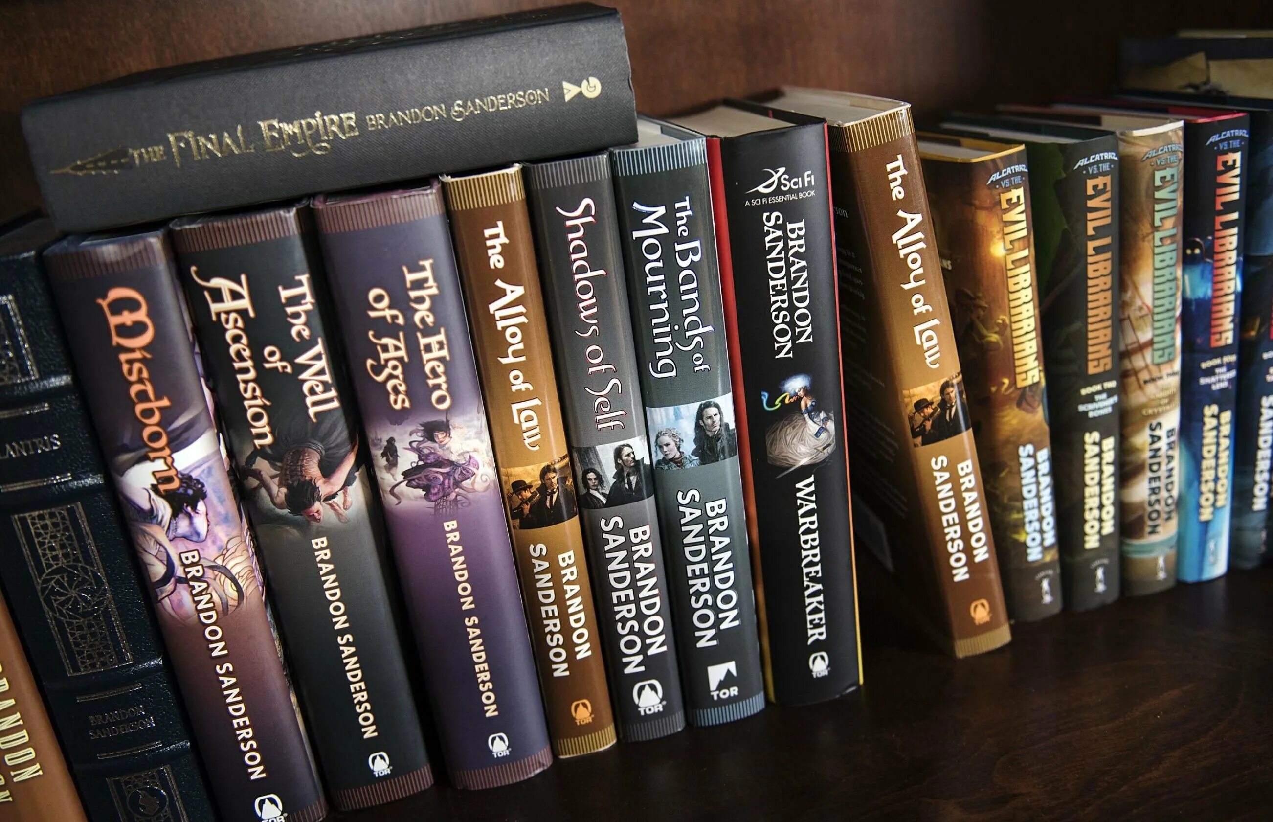 Фантастические жанры книг. Книги фантастика англия. книжная фантастика. фантастические книги на английском. обзор книг фантастика.