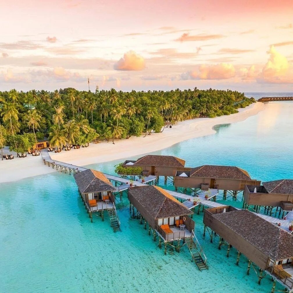 Island resort spa мальдивы. Мееру Исланд Резорт Мальдивы. Отель Meeru Мальдивы. Meeru Island Resort 4 Мальдивы. Мальдивы Атолл Meeru.