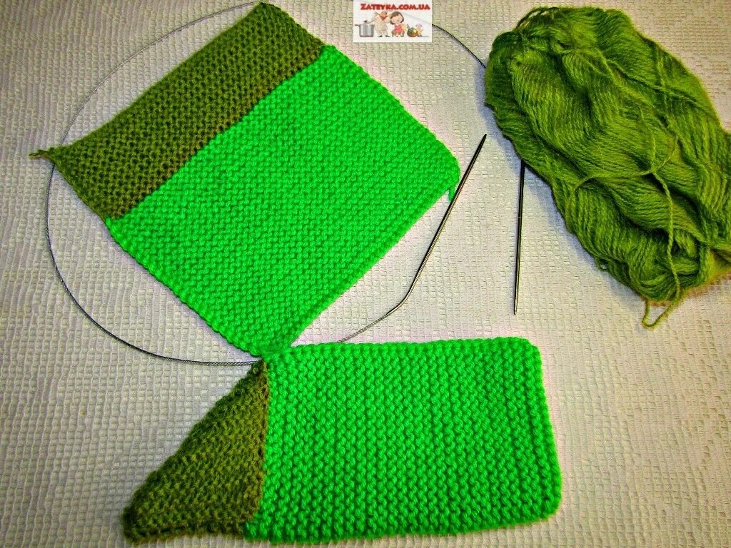 Домашние тапочки спицами. Тапочки следки с мариной курцевой. Тапки из прямоугольника спицами. Следки на двух прямоугольником. Следки на двух прямоугольником.