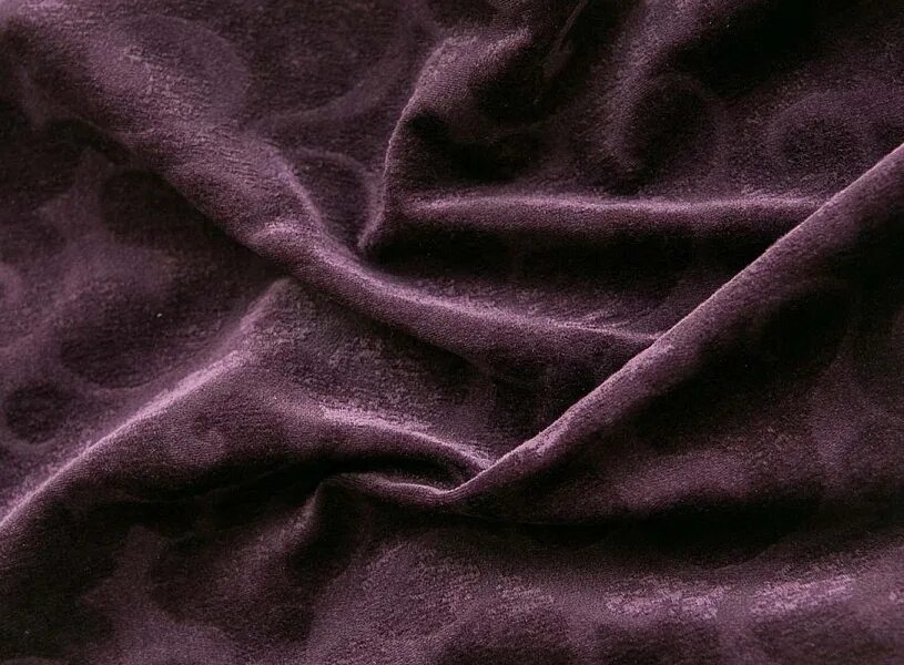 Велюр плюш блисс. Велюр «onyx». Ткань роял шенилл. Синий бархат ткань. Похож на бархат.