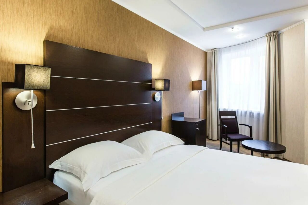 Inn radisson sadu. Radisson Park отель Москва. Hotel Park Inn sadu. Парк ИНН от Рэдиссон саду. Отель большая Полянка 17.