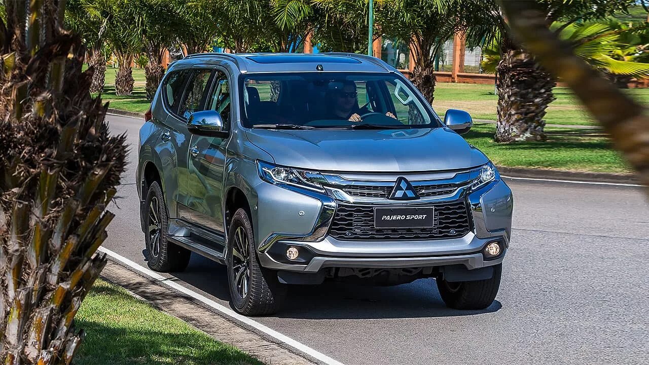 Mitsubishi pajero sport 2020. Mitsubishi Pajero Sport 2021. Митсубиси Паджеро спорт 2020. Новый Митсубиси Паджеро 2020. Мицубиси Pajero Sport 2020.