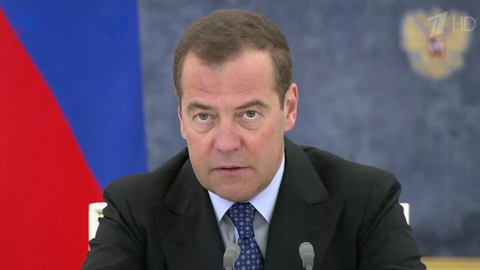 Национальные проекты Медведева. Wide Medvedev.