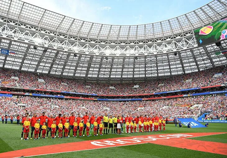 Вспомним 2018. Чемпионат мира в россии 2018. сборная россии 2018 по футболу пенальти акинфеева. акинфеев 2025. дзюба чм 2018.