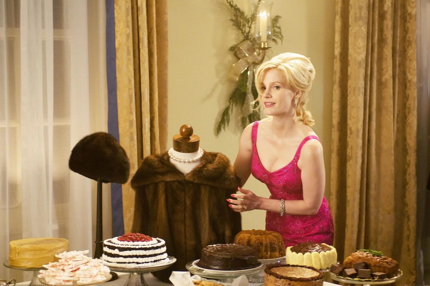 Прислуга фильм скитер. Прислуга 2011. Прислуга фильм 2011 скитер. Эмма стоун в фильме прислуга. Прислуга 2011 эмма стоун.