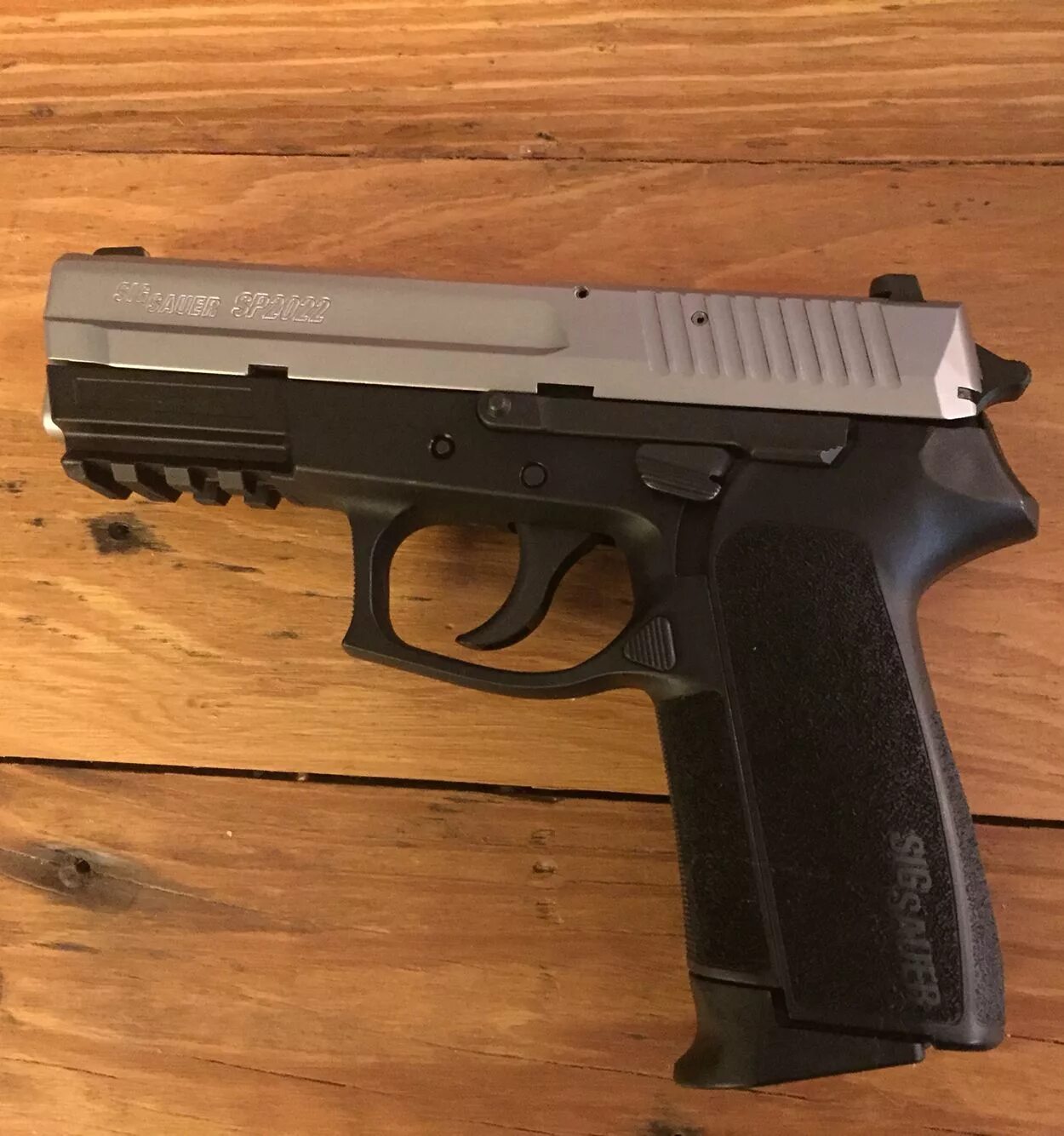 Sig pro. Sig sauer pro sp2025. sig sauer pro 2025. sig-sauer sig pro. sig sg 2025.