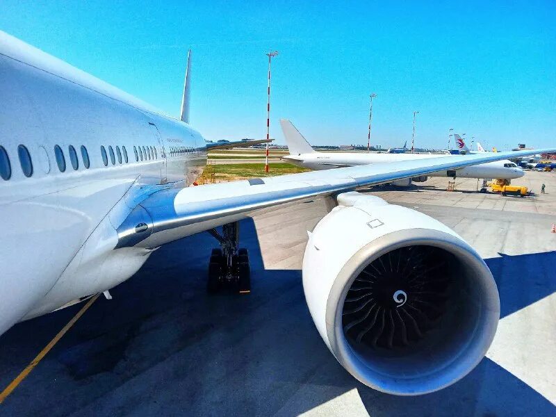 Embraer emb 190 нордвинд\.