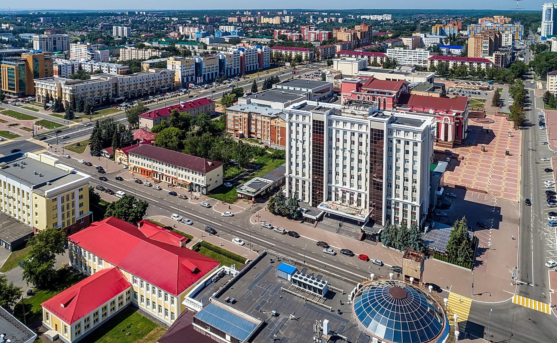 Саранск центр города. Город Саранск Республика Мордовия центр. Саранск Мордовия площадь. Саранск площадь города. Город саранск отзывы