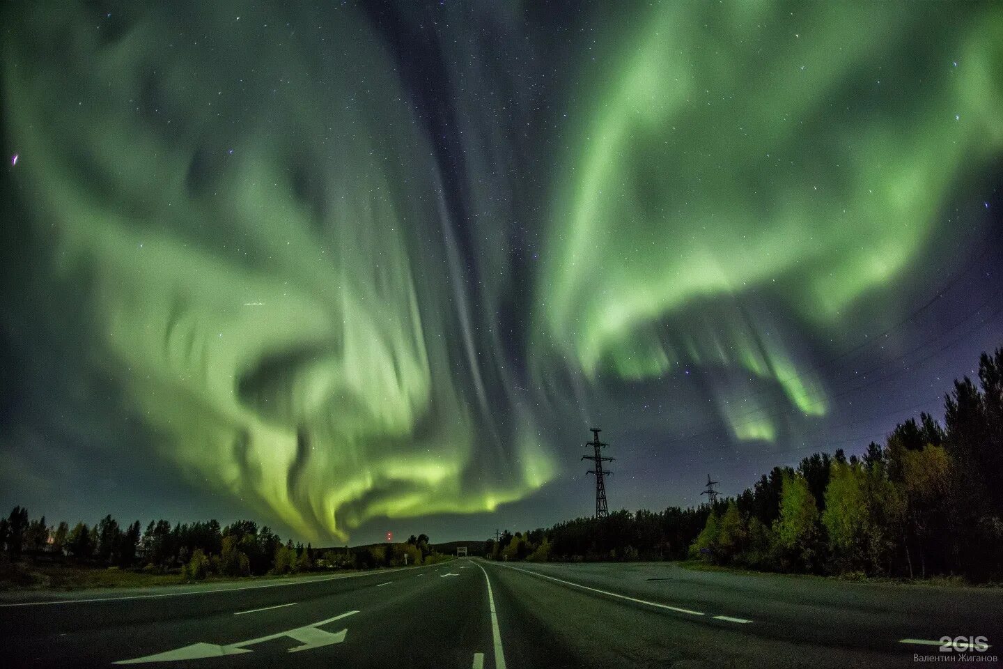 Апатиты северное сияние. Северное сияние в мурманске 2022. Прогноз северного сияния апатиты. Полярные сияние в средних широтах. Северное сияние кольский полуостров.