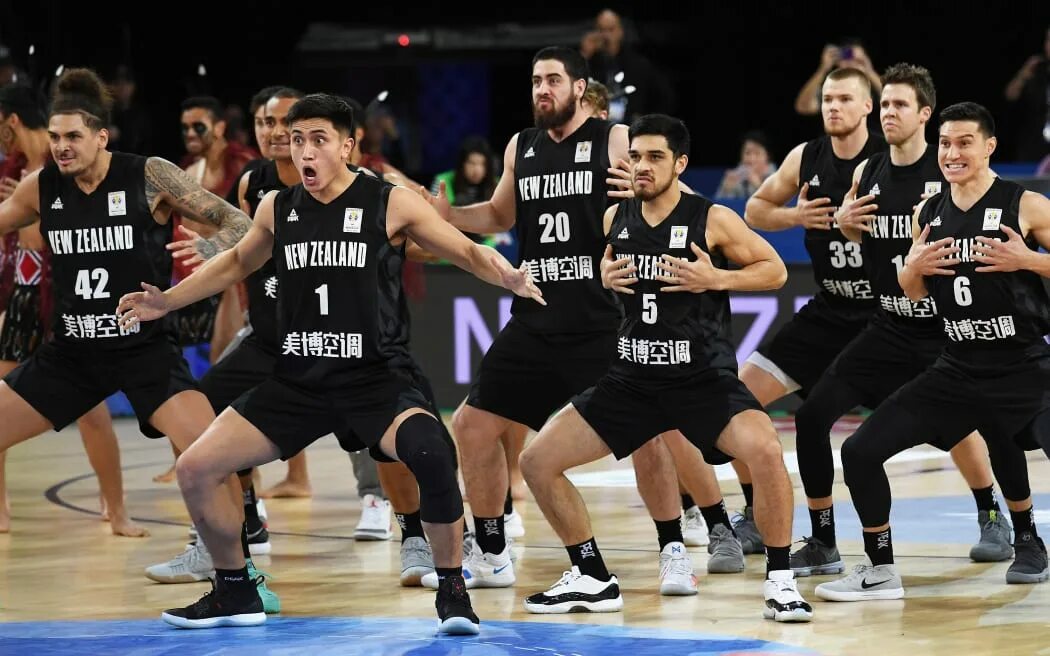Basketball new zealand. Баскетбол в новой зеландии. Финляндия новая зеландия баскетбол. Финляндия новая зеландия баскетбол. Нбл д ла дван.