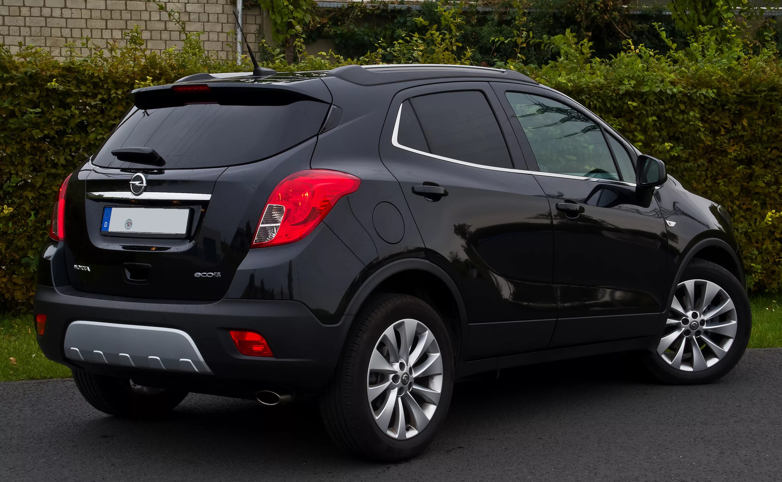 Купить опель мокко. Opel Mokka 2015. Опель Мокка 1. Opel Mokka черный. Opel Mokka 2012.