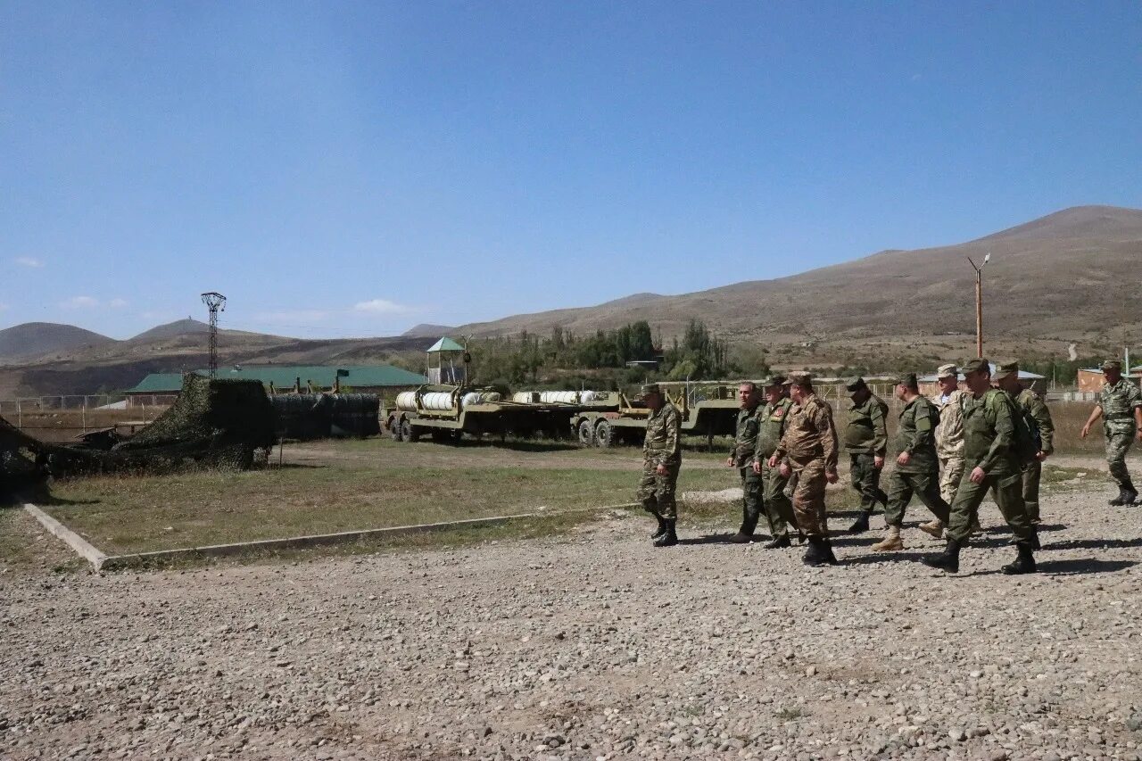 Граница с арменией закрыта. Садахло граница Армении. Азербайджан границы. Граница Армении и Азербайджана. Государственная граница Армении.