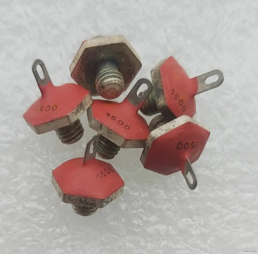 к15-5 4700пф. конденсаторы к73 178. радиодетали пф 3. конденсатор к74 слюдяной. конденсатор 56пф 3kv.