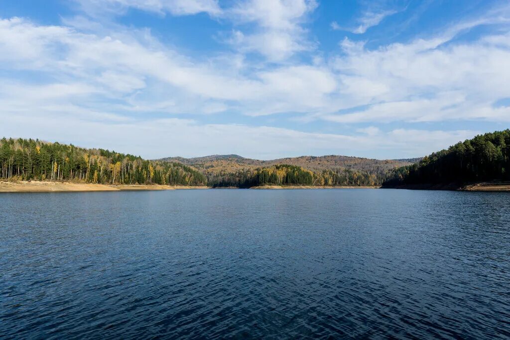 Водохранилище красноярского края. Красноярское водохранилище беллык. Красноярское море енисей. Красноярское водохранилище. Водохранилище красноярского края.
