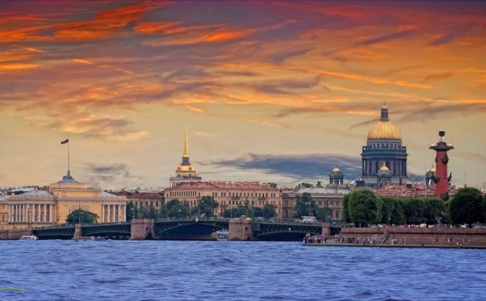 Исидоровская церковь в санкт-петербурге вечером. Санкт петербург зима стрелка васильевского острова. Река фонтанка мост ломоносова. Невский проспект аничков мост в санкт-петербурге. Мосты на реке фонтанке.