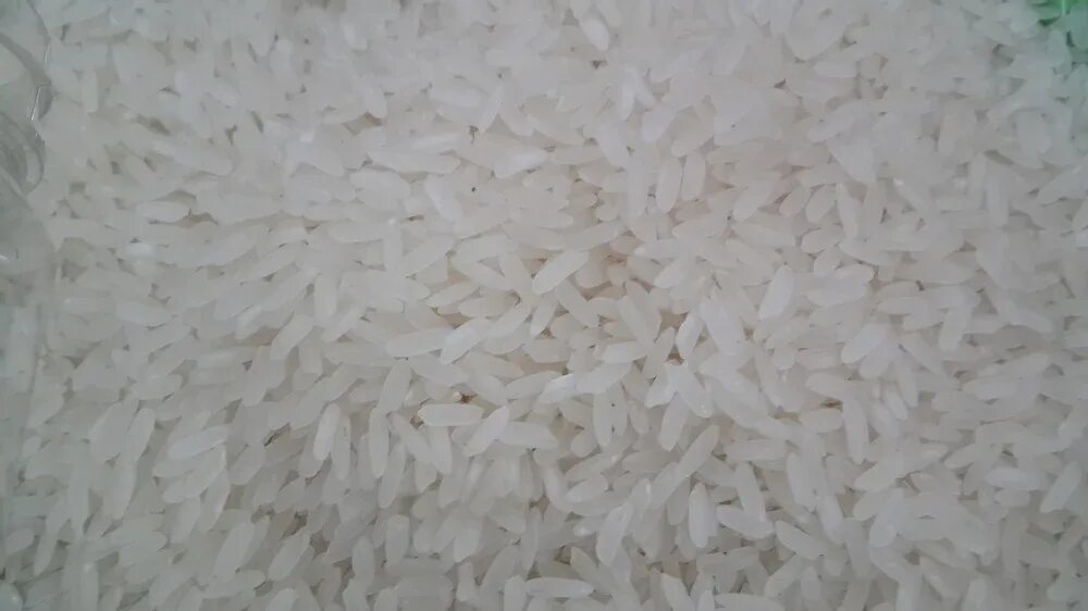 Рис влага. Белый шлифованный рис. Китайский рис. Сушка телефона в рисе. Рис (зерно).