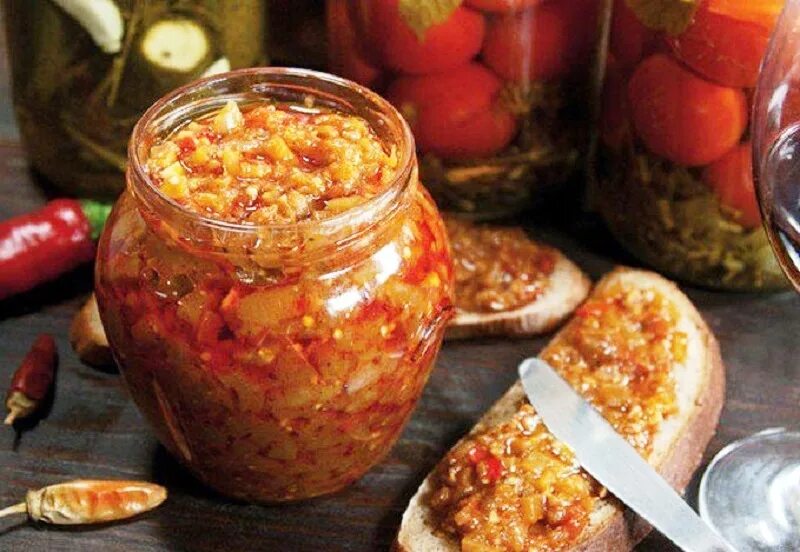 Баклажаны на зиму пальчики оближешь. Кабачковая и баклажанная икра. баклажанная икра на зиму пальчики оближешь. баклажанная икра пальчики оближешь. икра из баклажанов на зиму.