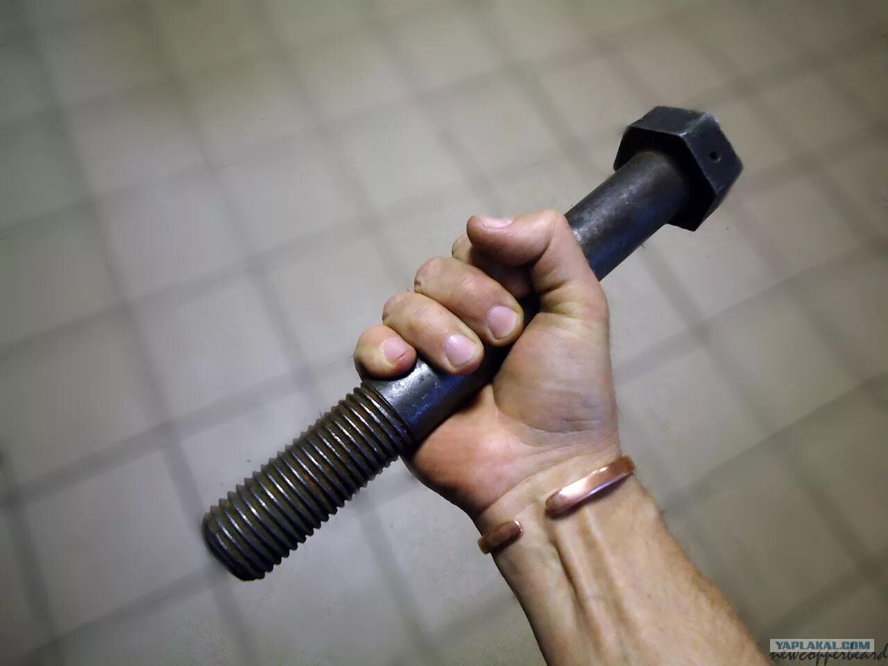 сильно болт. большой болт и гайка. 1471998 ford. Gb5783-86. болт м40.