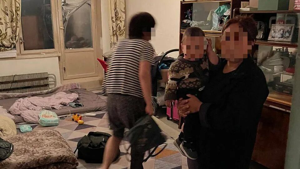 Хозяин квартиры умершего. Хозяин квартиры умершего. Грязная квартира. Хозяин квартиры умершего. Мертвый человек в квартире.