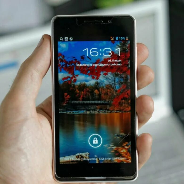 Дешевые смартфоны днс. Dns s4503. смартфон dns s4503q. днс s5303 смартфон. обзор смартфонов.