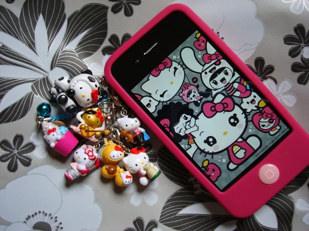 Айфон hello kitty. Телефон для детей хэллоу китти iphone. pop it hello kitty чехол на телефон. красивый и популярный телефон для детей с 18 лет hello kitty. самые красивые телефоны для детей с 19 лет hello kitty.