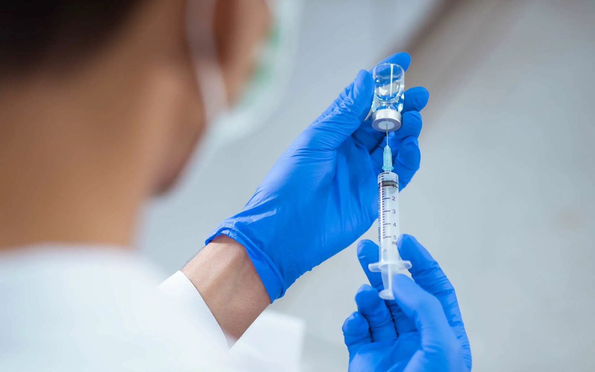 Вакцинация вакцинопрофилактика. Вакцинация против гриппа. Прививки малышам. Прививка детям. Вакцинация от гриппа.