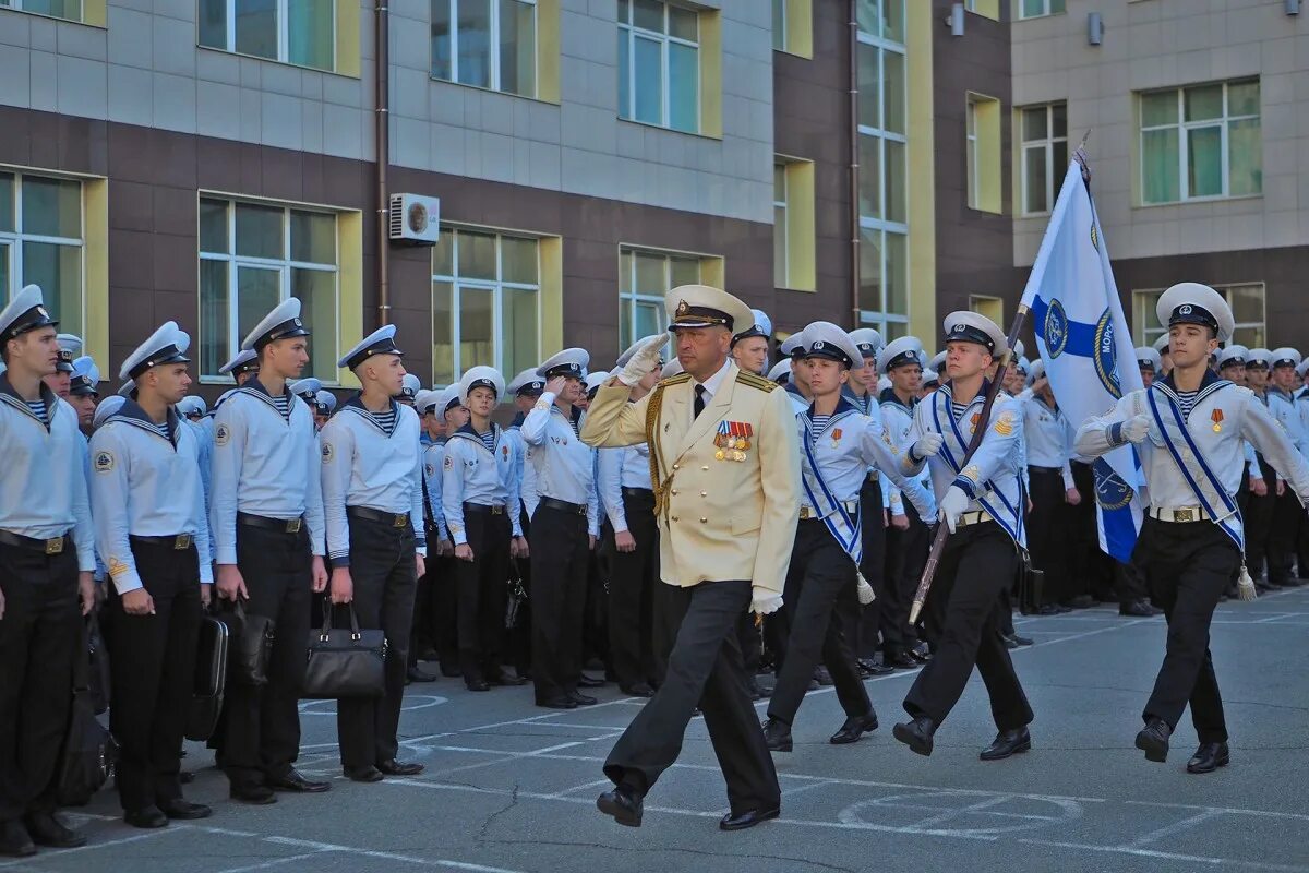 Мгу невельского владивосток. Мгу им. Мгу им. Мгу невельского офицеры. Мгу адмирала невельского.