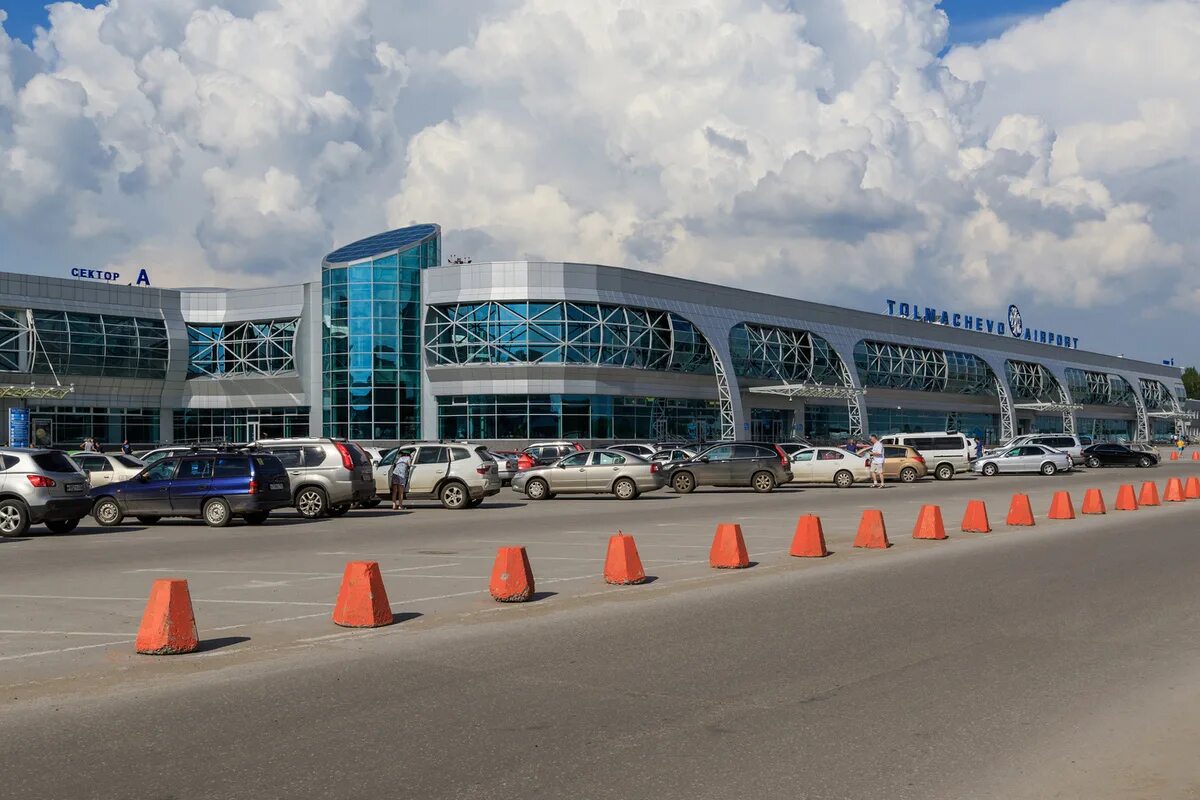 Берег реки оби новосибирск. Обь 2 новосибирск. Панорама новосибирска 2021. Обь 2 новосибирск. Обь 2 новосибирск.